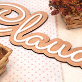 Nombres decorativos de madera y metacrilato