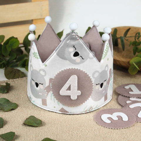 Corona cumpleaños Koalas personalizada