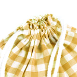Pack Mochila y Bolsita Vichy Mostaza personalizado