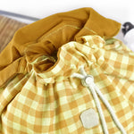 Pack Mochila y Bolsita Vichy Mostaza personalizado