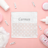 Toalla guardería personalizada Estrellas rosa
